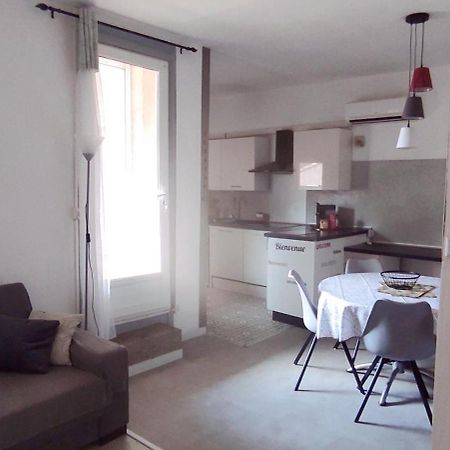 Appartement Avec Terrasse Narbonne Exterior photo