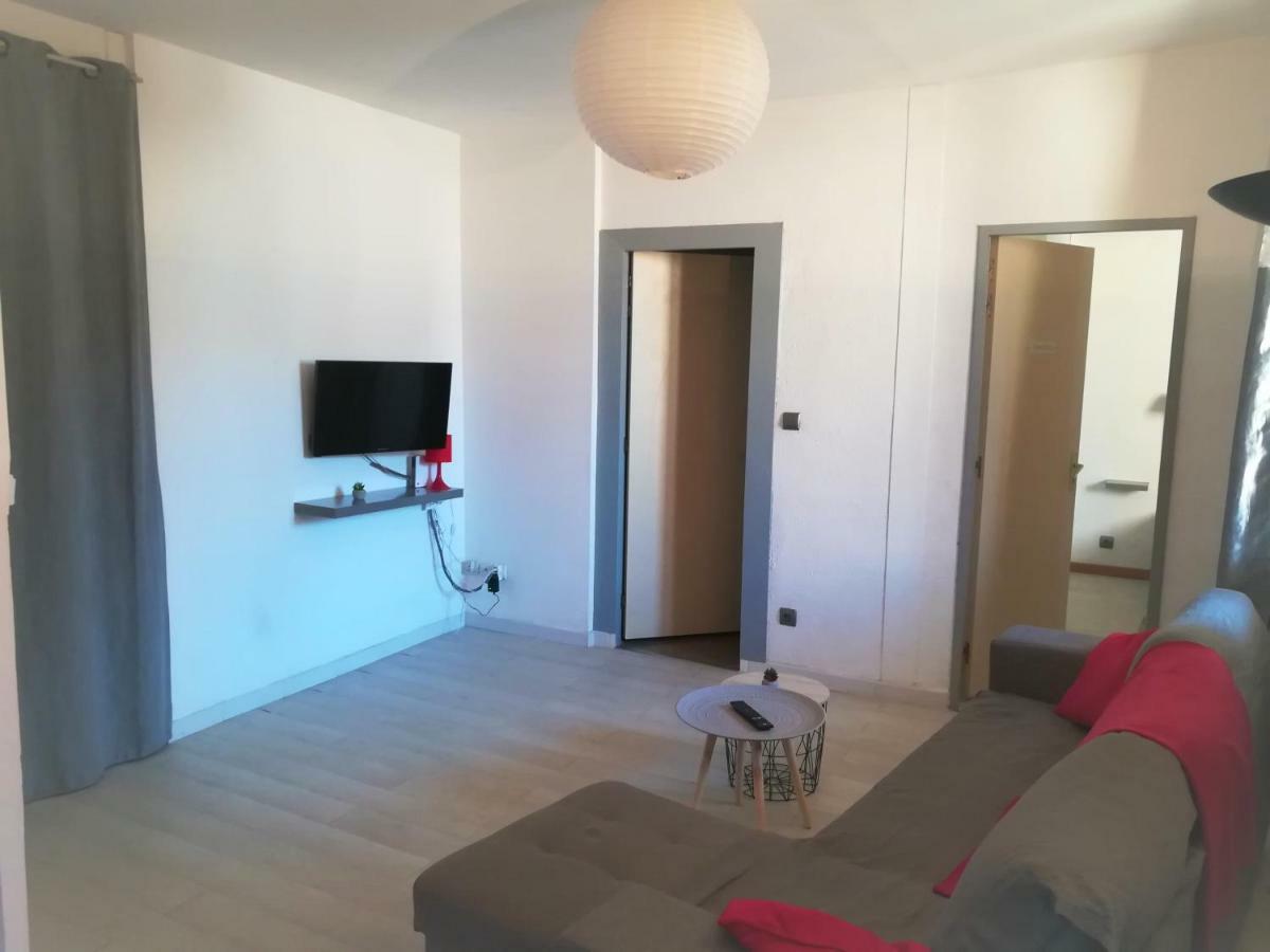 Appartement Avec Terrasse Narbonne Exterior photo
